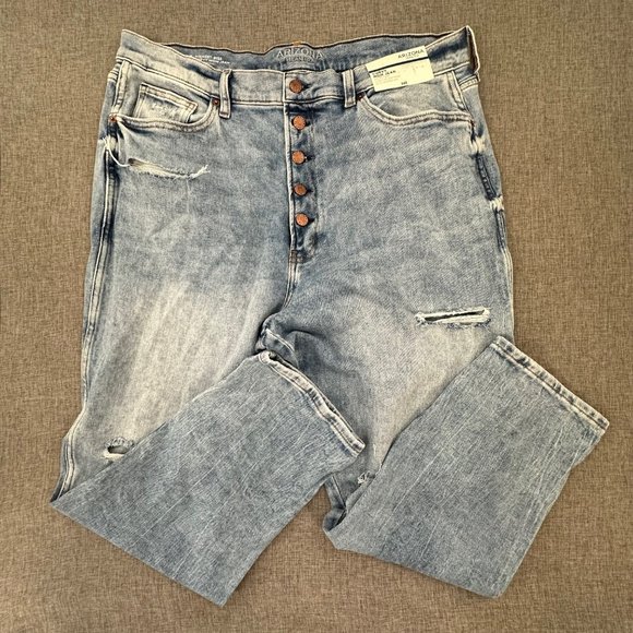 New! Arizona Curvy Mom Jeans High Rise‎ Ripped Distressed Tapered Leg Plus 21 - Picture 9 of 15